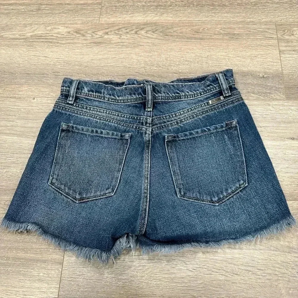 Kancan Shorts - Picture 2 of 3